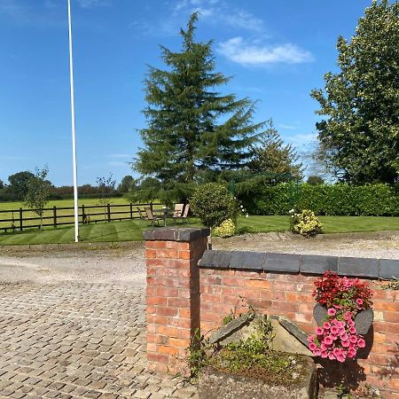 Bank Farm Cottages Nantwich Esterno foto