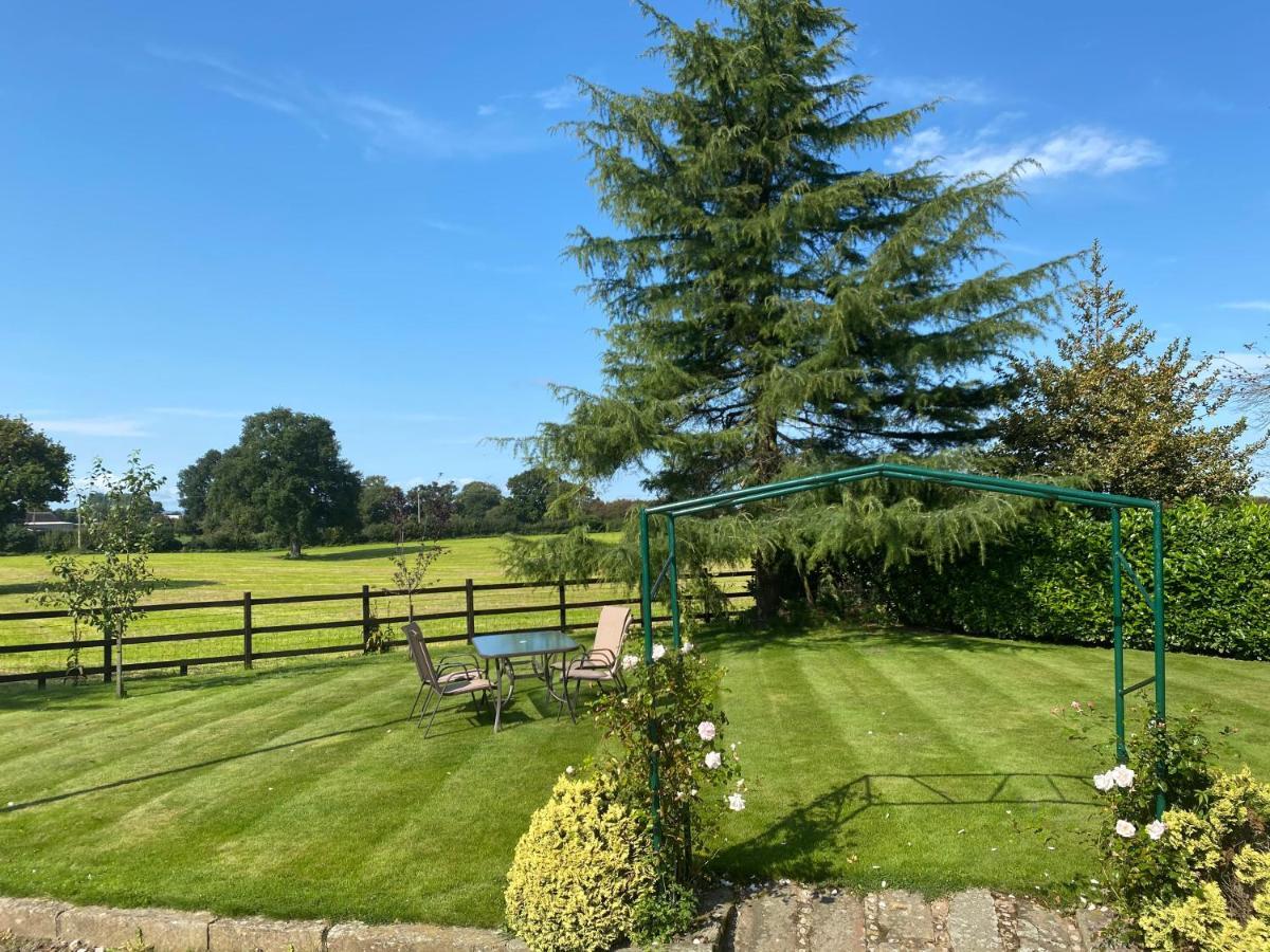 Bank Farm Cottages Nantwich Esterno foto